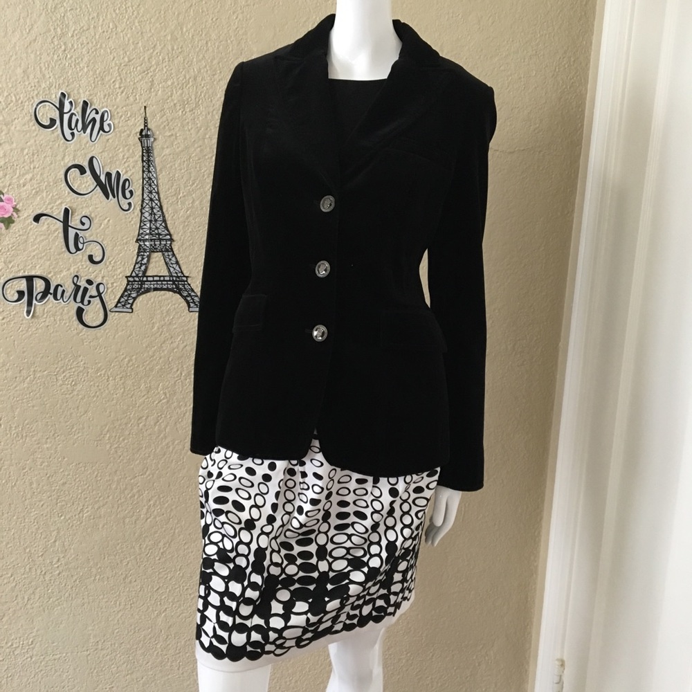 Banana Republic Black Velvet Blazer Size 8
